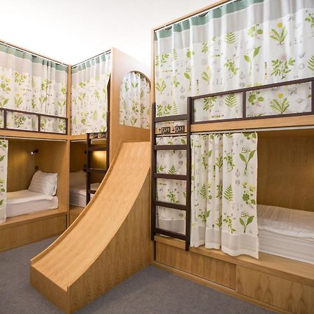 Memmoth Hostel In Lampang Exterior photo