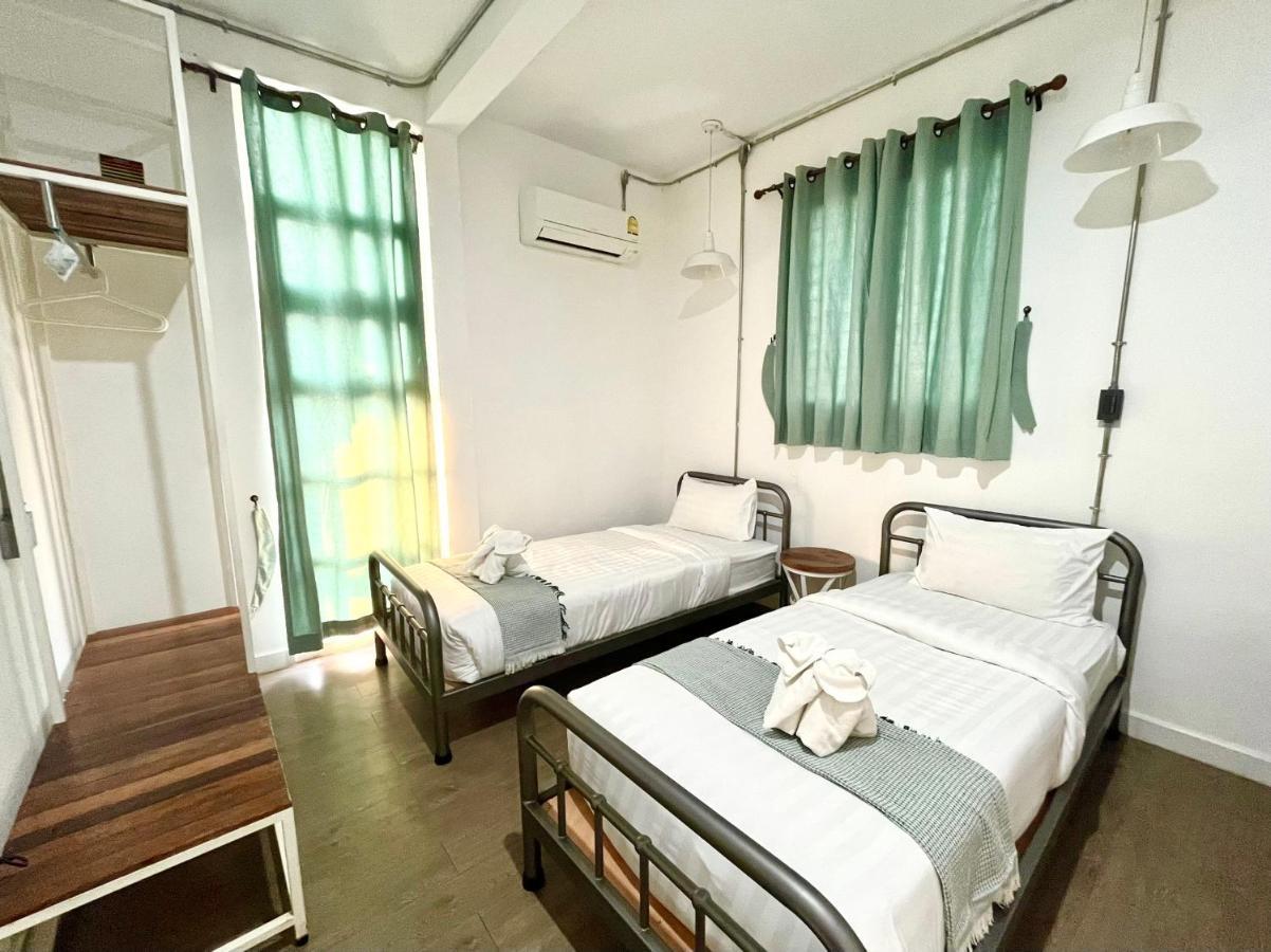 Memmoth Hostel In Lampang Exterior photo