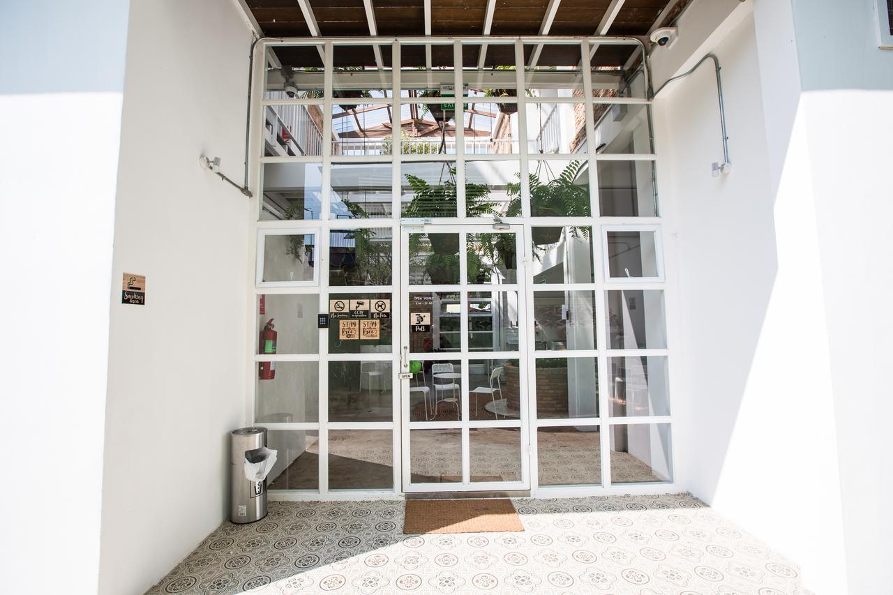 Memmoth Hostel In Lampang Exterior photo