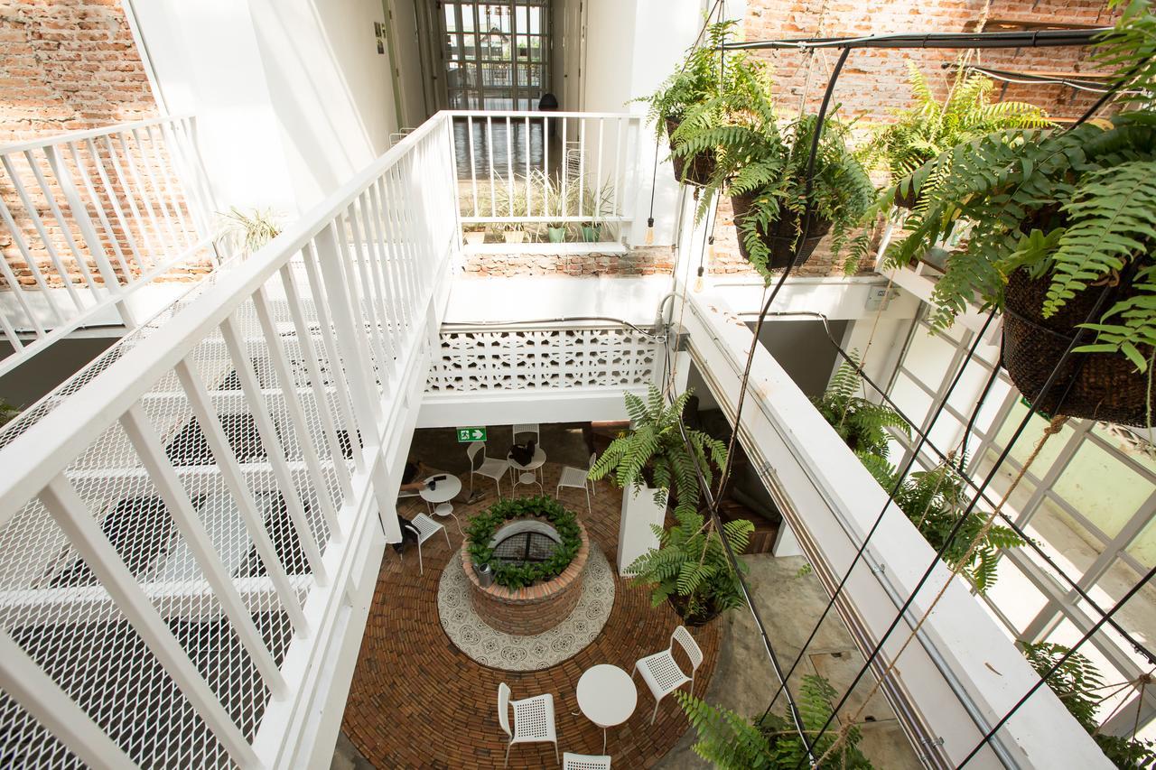Memmoth Hostel In Lampang Exterior photo