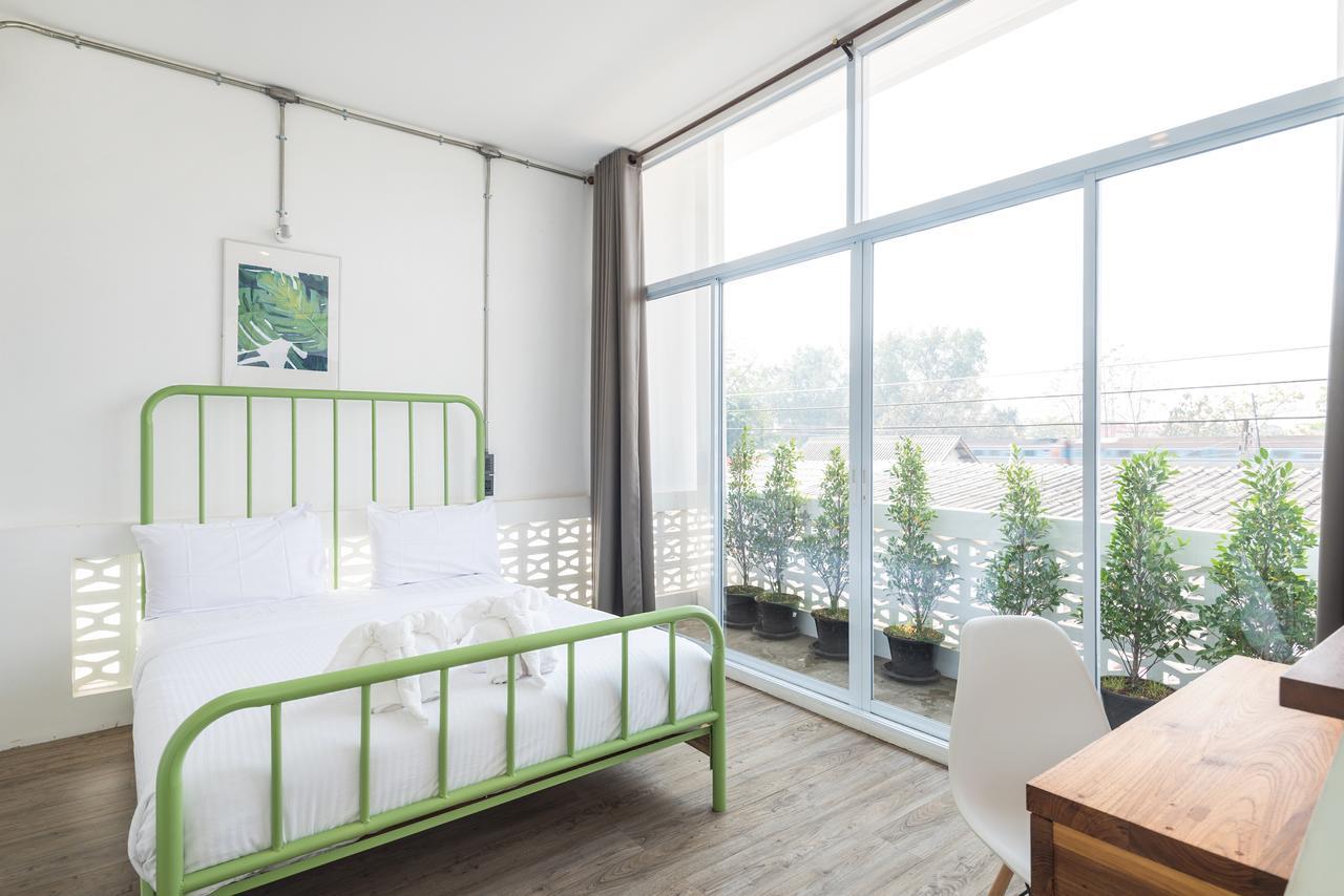 Memmoth Hostel In Lampang Exterior photo