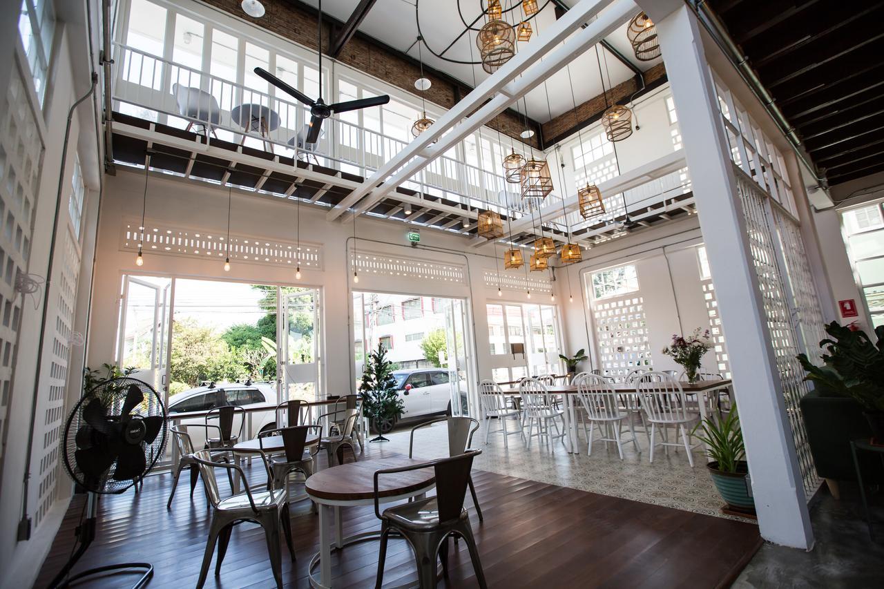 Memmoth Hostel In Lampang Exterior photo